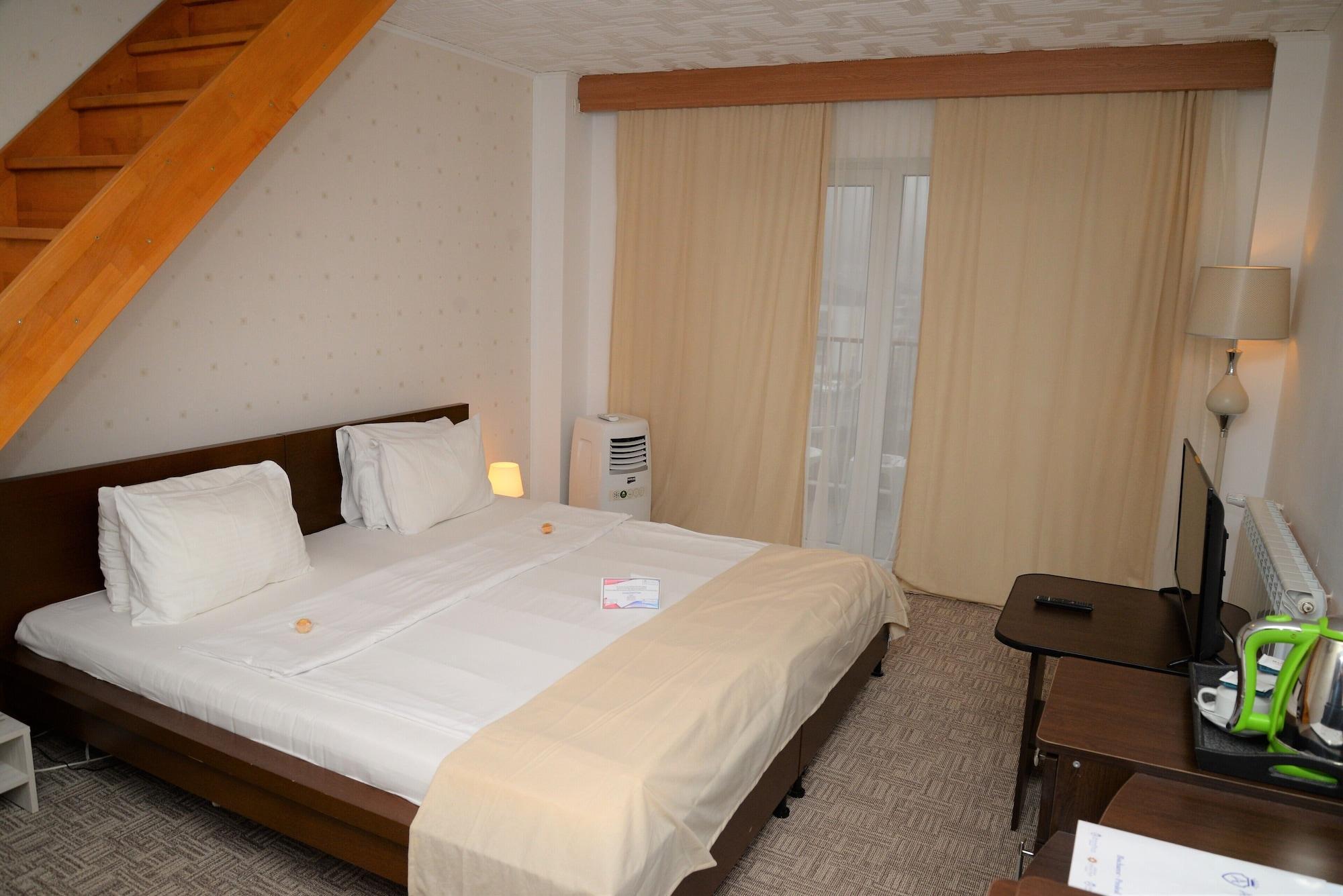 Atrium Hotel Mountain View Predeal Eksteriør billede