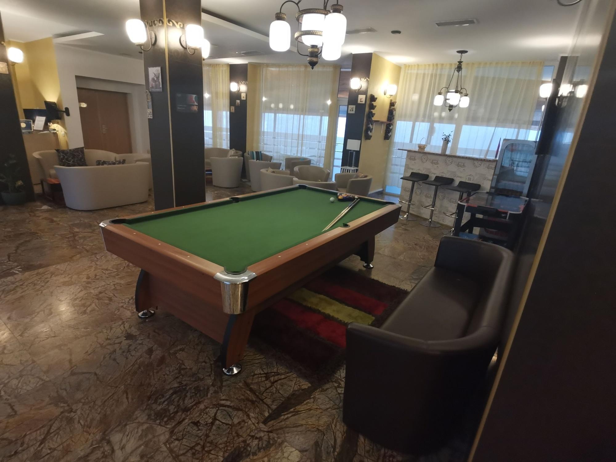 Atrium Hotel Mountain View Predeal Eksteriør billede